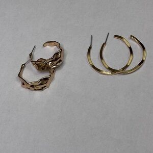 Elegant Gold Hoop Earrings